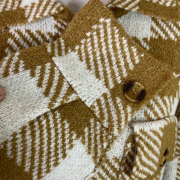 Cato women Sz L Checkered plaid buttoned Utility Shirt Jacket pocket brown white - Picture 8 of 11